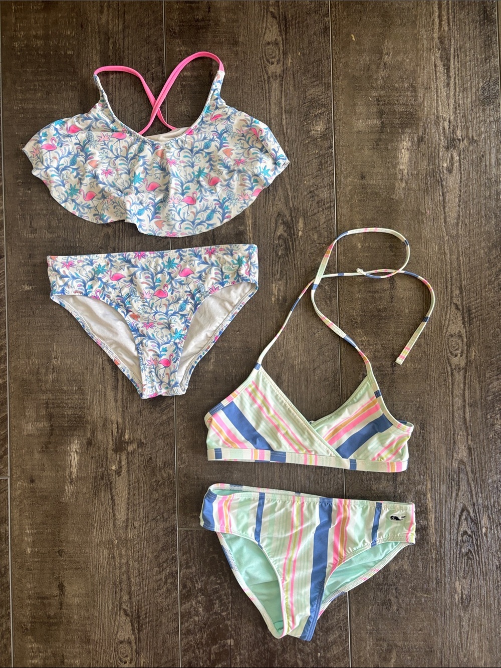 Vineyard Vines swimsuits size small 7/8
